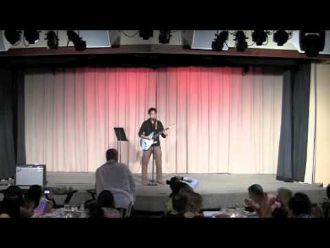 2011 Hawaii Belly Dance Convention Guitarist Soulever Twist