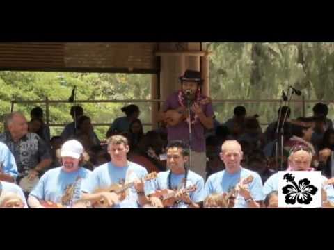 Ukulele Festival Hawaii 2011 -- Singto Numchok 
