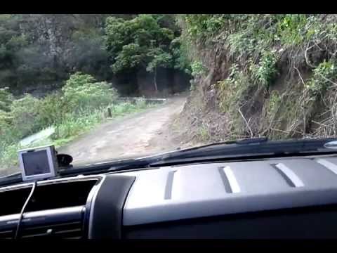 Driving the One-Lane Kahekili 
