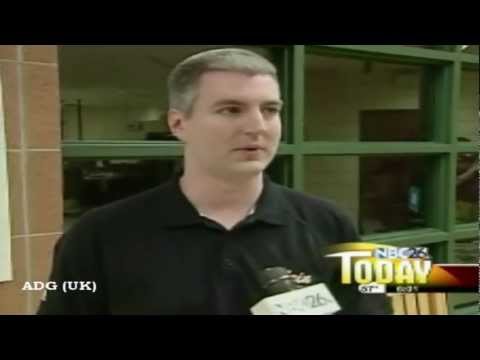 Tremors and Booms Spread To Montello 2012 HD