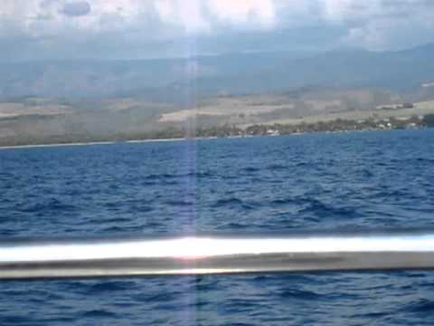 Hawaii Kauai Napoli Boat West scenery 120124