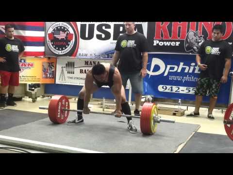 Ed Manmano 3rd attempt deadlift of 677# Ed Manmano 3rd attempt deadlift of 677#