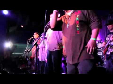 Da Famili Live at Hawaiian Brian's 4 of 4