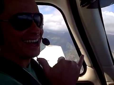 Cirrus SR22 Maui Hawaii Brandon's flight